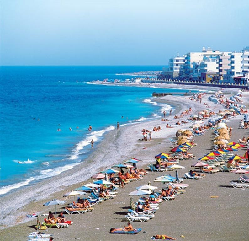 Rhodos Beach Hotel Servizi foto